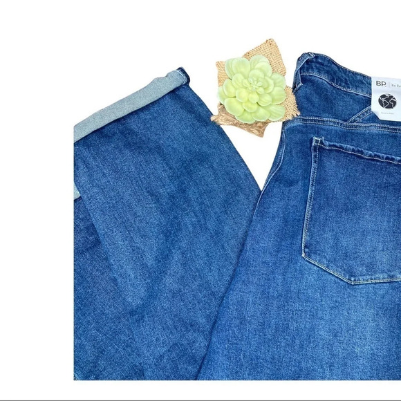 BP Nordstroms "Mom" Cuffed Distressed Jean  Sz: 20 - Picture 2 of 9
